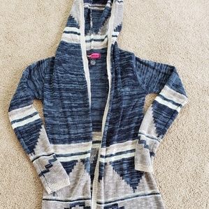 Aztec print thigh length hooded sweater